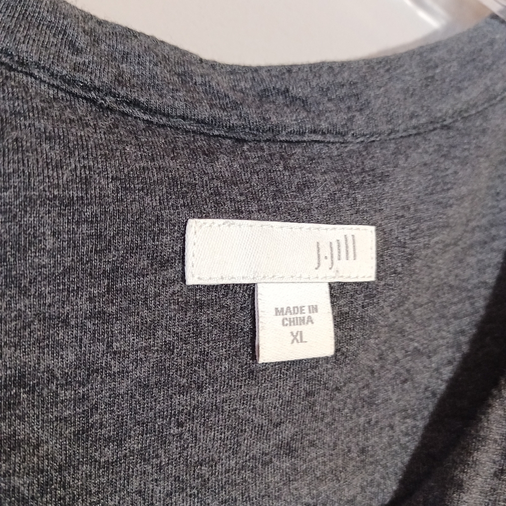 J.Jill Button Front Embroidered Top Size XL Grey White - Picture 4 of 7